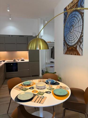 Premium Apartment Duomo Metro1, ComoLake TrainS11