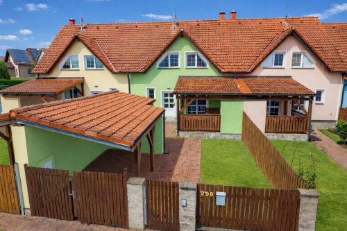 Family Garden House Frymburk