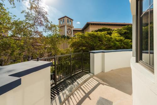 The Avenue Coral Gables photo 56