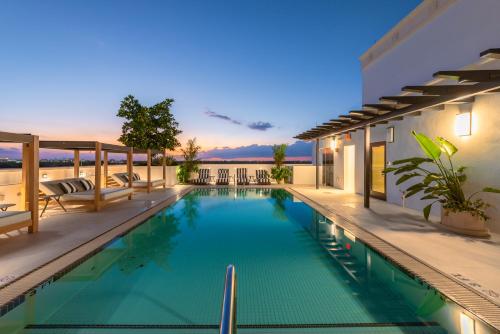 The Avenue Coral Gables photo 57