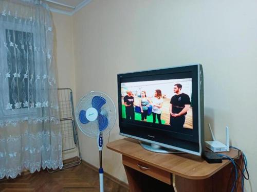 Televisor o centre d'entreteniment de Center