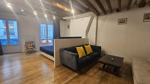 MAGNIFIQUE LOFT ! MODERNE & PARISIEN QUARTIER EMILIE In PARIS ! NOTRE-DAME & PANTHEON !