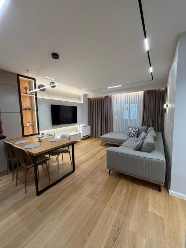 SunHill Komuna Luxury Apartment