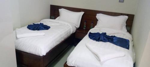 All Seasons Hotel