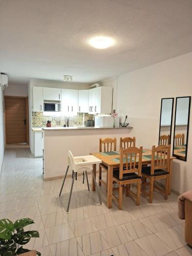 Mira Torre Apartment