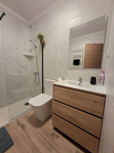 Mira Torre Apartment