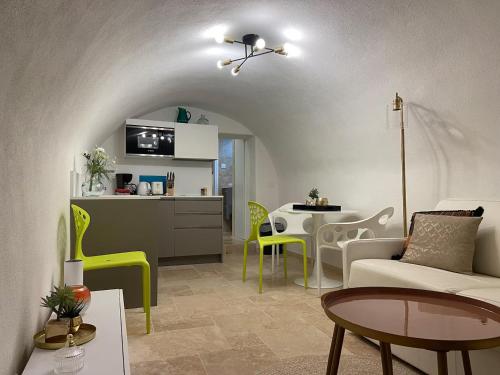 Foto Fabulous old-town house, Vue Mer Terrasse, Philomer, 3 appartements 4
