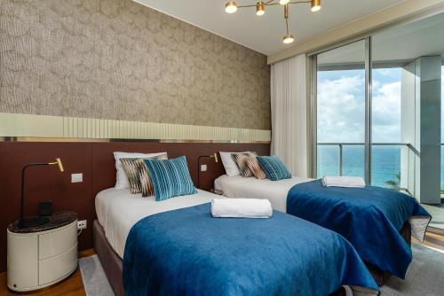 Luxury Ocean View Residence I 3BR I Pools I Madeira Palace I Funchal