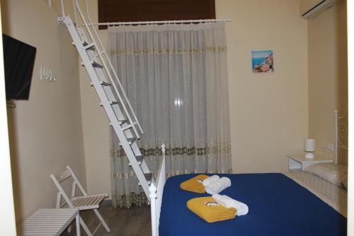 Elena House photo 49