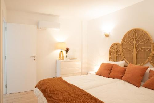 Relax House