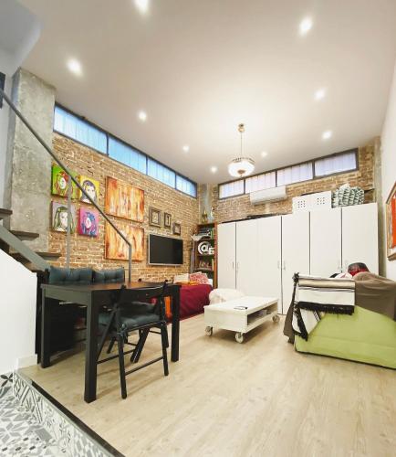 A very well-equipped apartment in Madrid