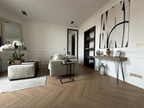Croisette Luxury Retreat