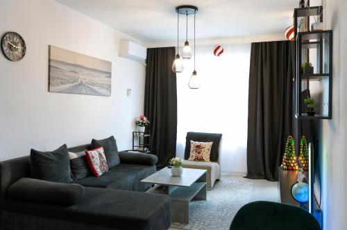 Casa Vista - Spacious 2BR, 2Bath, Apartment in Sofia with 2 Free Parking