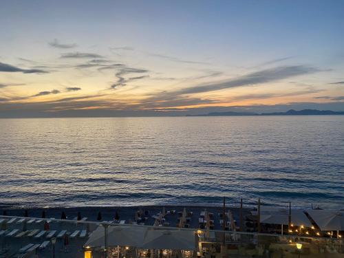 Diogenis seaside apartment