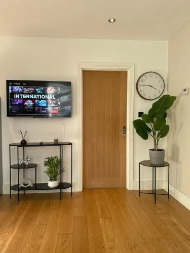 Stylish Apartment in Jewellery Quarter Onsite Parking, Wi-Fi & Netflix photo 1