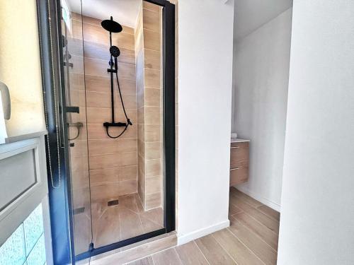 Ref 122 - Coeur de Nice - 3 Rooms photo 24