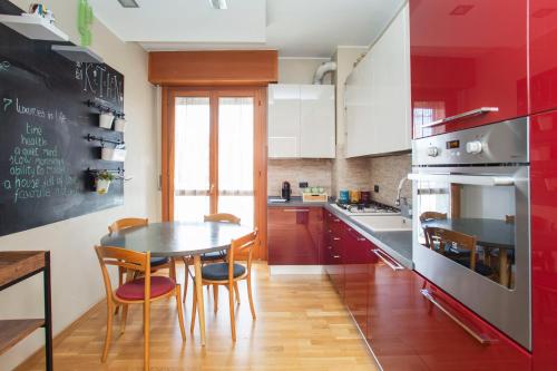 Kaktus House - Your Home Away from Home in Milan