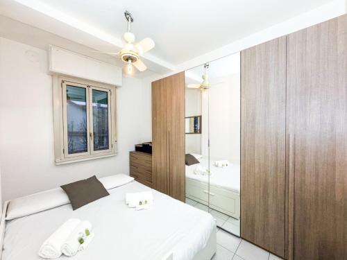 Sweet staying at large 3rooms apartment in Navigli