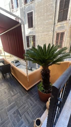 Fiorentini Apartment 2 complete house x 4 & 4 people