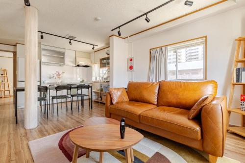 Kita House - Spacious 3-Bedroom Apartment near Umeda