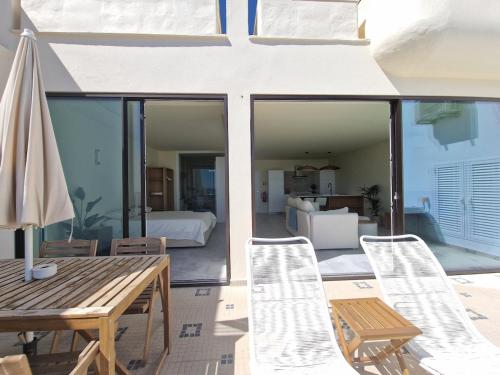 Romantic Escape - Private jacuzzi and WOW seaview