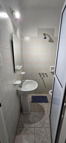 Ένα μπάνιο στο Hotel Avenida