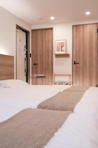 ISSHUKU Noma 北新宿I -302 Quard Room