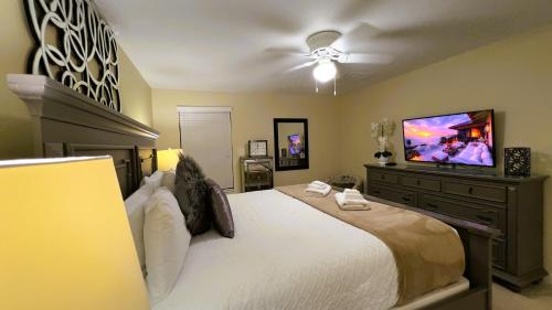 Wonderful 6 bed/6 bath-Private Pool&SPA-1457BT photo 12