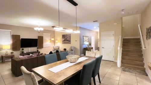 Wonderful 6 bed/6 bath-Private Pool&SPA-1457BT photo 20