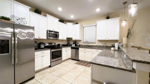 Wonderful 6 bed/6 bath-Private Pool&SPA-1457BT photo 30
