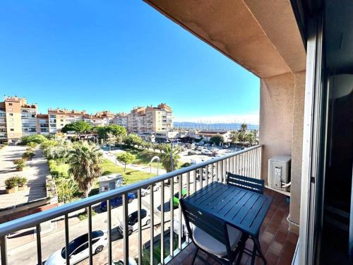 Rosario’ Port d'Hyères - Air-conditioned and Wifi