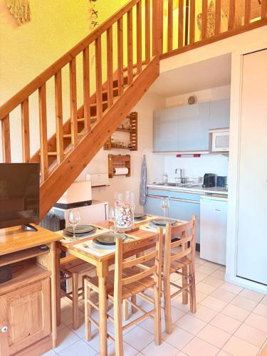 La voile bleue - 130 metres from the beach