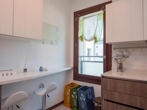 Bicocca, Free PARKING, Private Garage, Metro M5 200m, Garden, Kids & Pet Friendly
