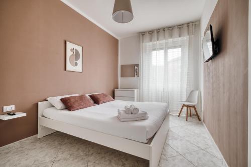 Modern Apartment - 7 min to Linate