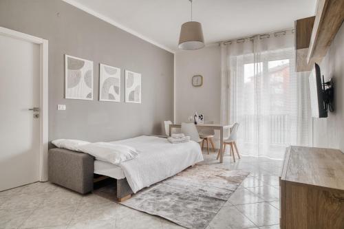 Modern Apartment - 7 min to Linate