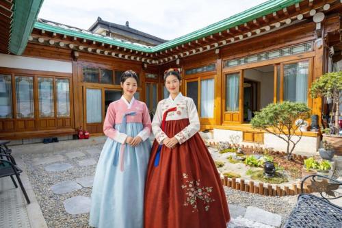 Leedo Hanok