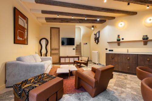 NoChichi Collections - Haut Marais