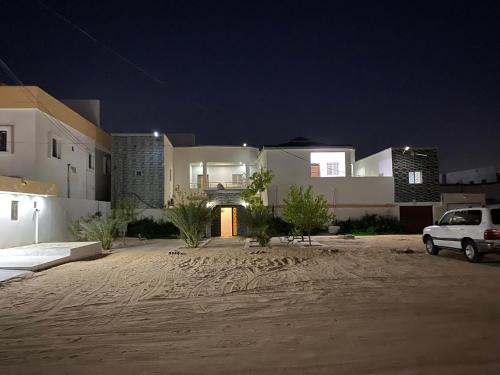 El edificio en el que está el departamento