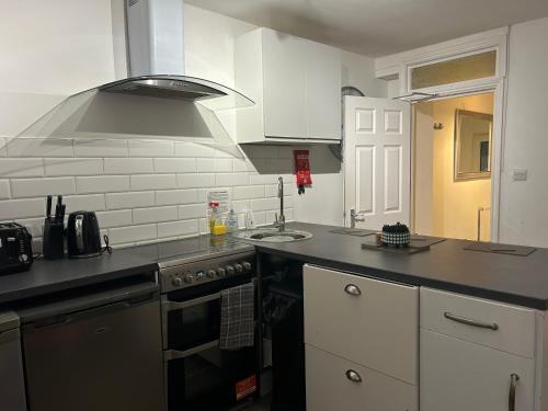 Close to beach apartment photo 5