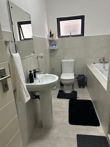 Allure Apartment