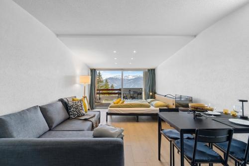 Studio avec balcon & vue dégagée, Anzère centre