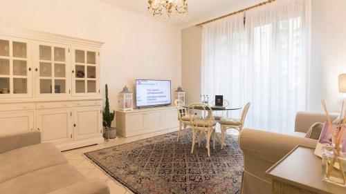 Classbnb - Central Apartment 400 meters from Milan Duomo