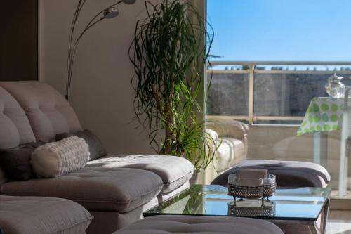 104 sqm Sea-View Apartment Cannes