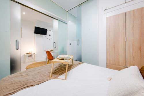 Private Embajadores Apartment