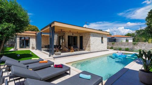 Villa Olea - Cvitani by Villas Guide