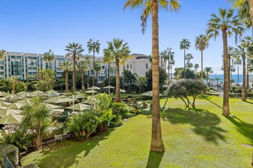 REF 2032 Renovated apartment-Sea view -Ideal for conferences and vacations