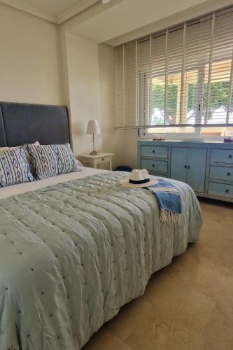 Apartment Strandlage Neptuno I- Elviria-Marbella by Interhome