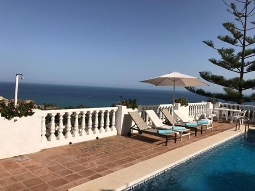 Holiday Home Villa Bella Vista mit Panoramablick und priv- Pool by Interhome