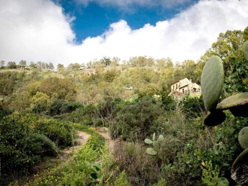 Holiday Home Ländliches Haus Las Caldereras by Interhome