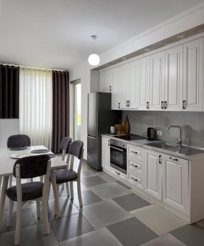 Sea View Apartment